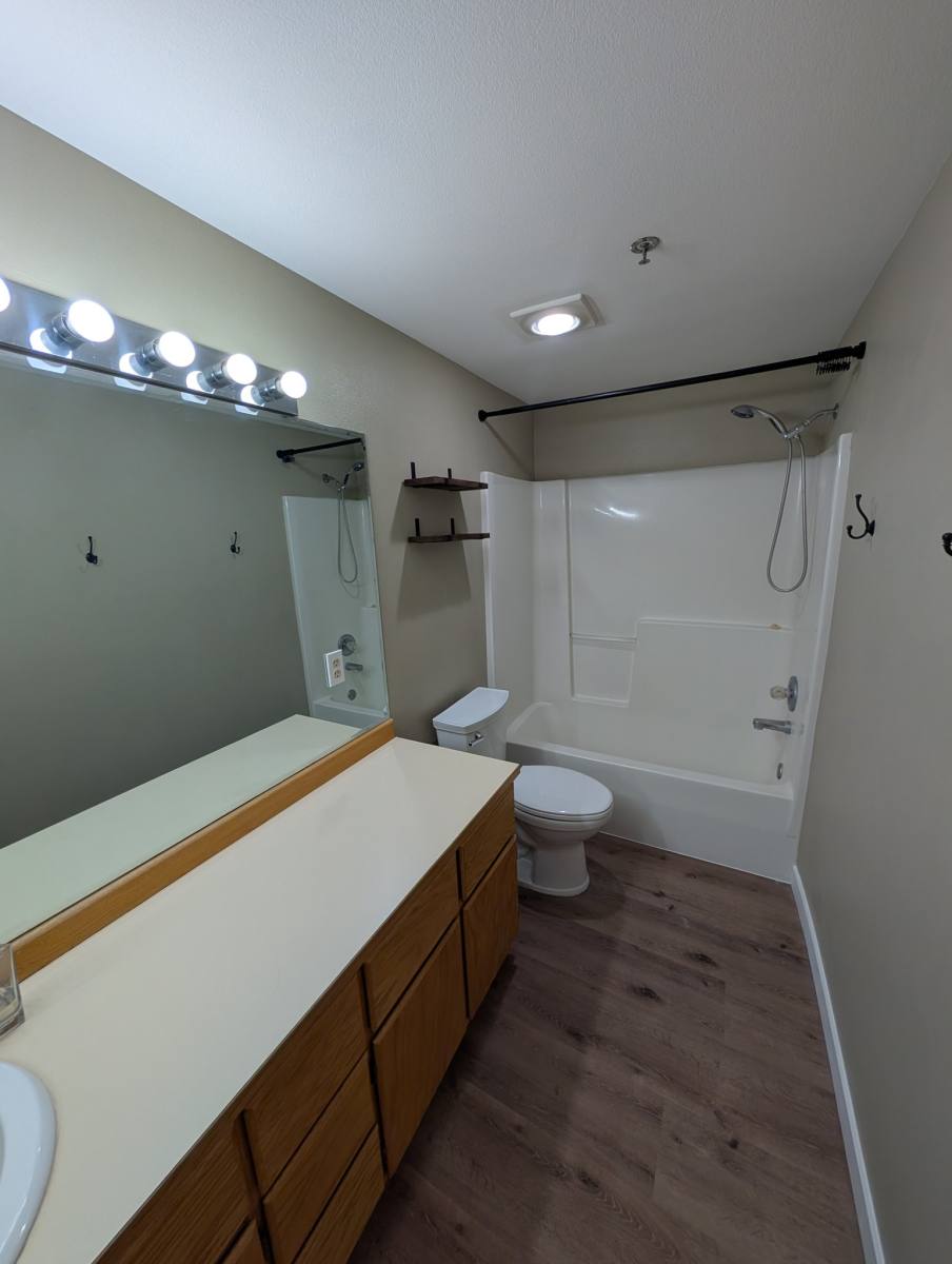 Apartment for rent at 2900 W Marina Dr #306, Moses Lake, WA 98837