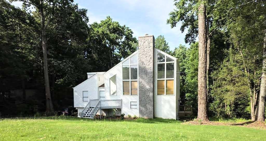House for rent at 1411 Shiloh Trail E NW, Kennesaw, GA 30144