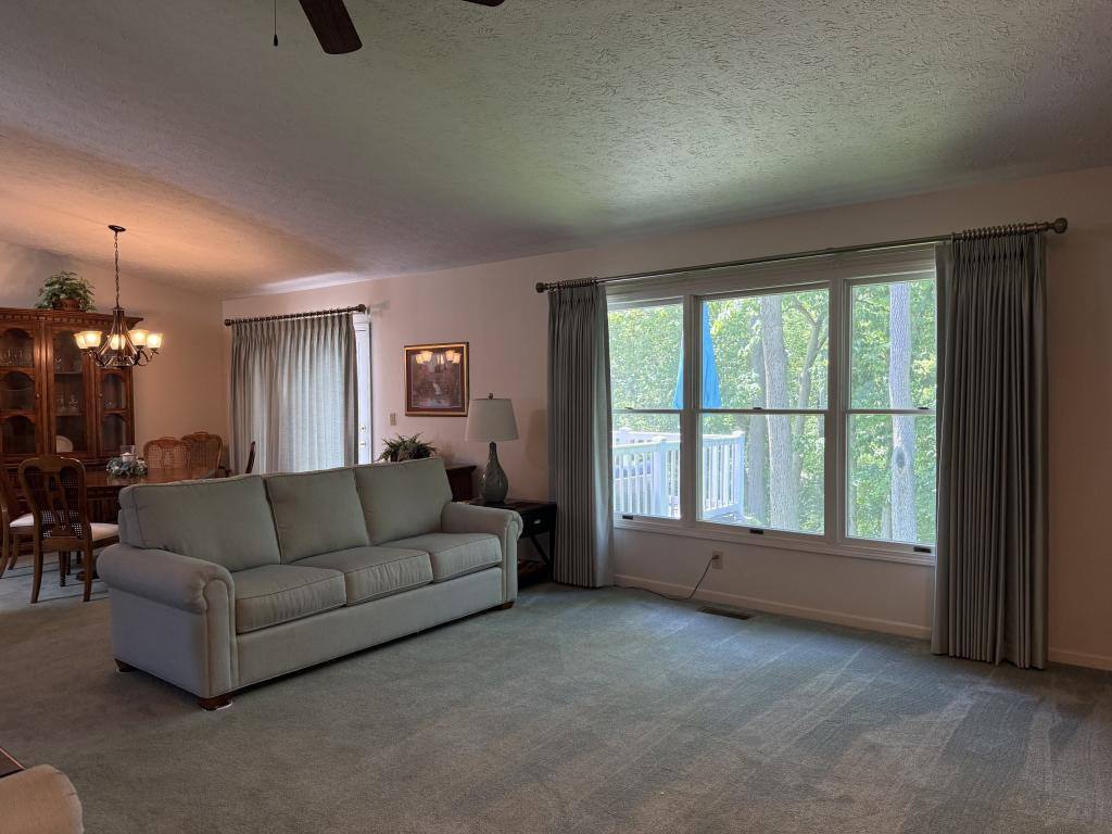 Townhouse for rent at 596 Forest Creek Dr, Wooster, OH 44691