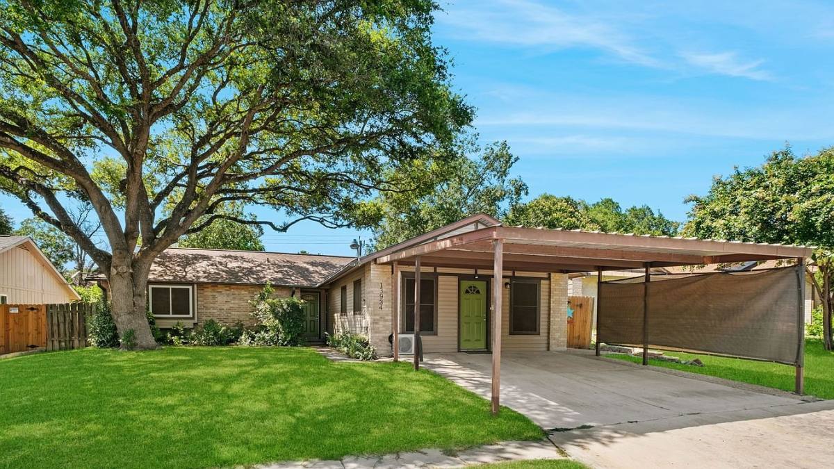 House for rent at 13934 Mission Valley, San Antonio, TX 78233