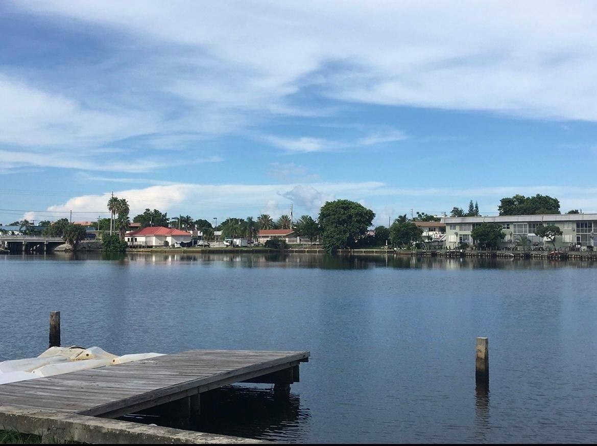 House for rent at 1431 Flagler Blvd, West Palm Beach, FL 33403