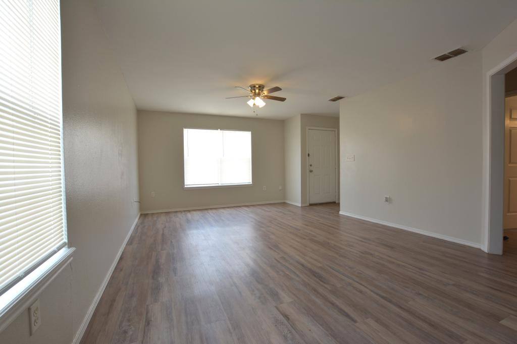 Townhouse for rent at 1118 A 82nd St, Lubbock, TX 79423