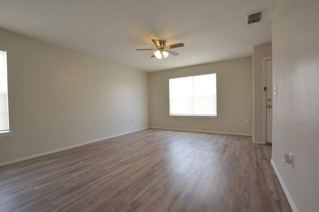Townhouse for rent at 1118 A 82nd St, Lubbock, TX 79423