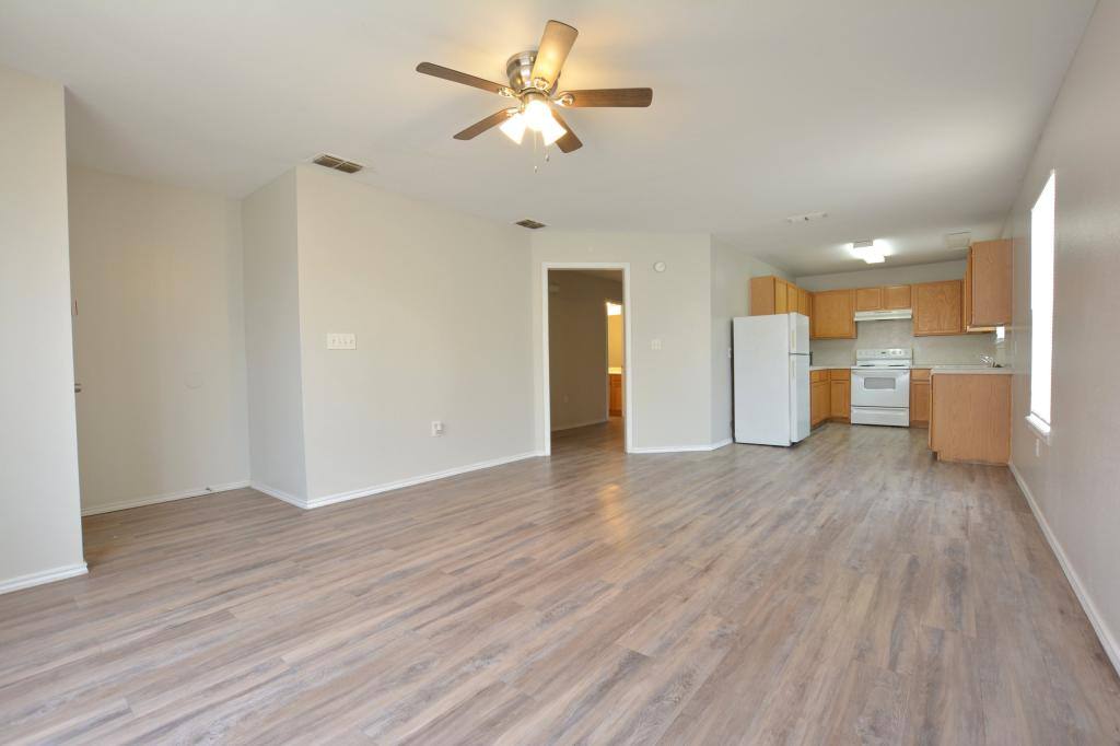 Townhouse for rent at 1118 A 82nd St, Lubbock, TX 79423