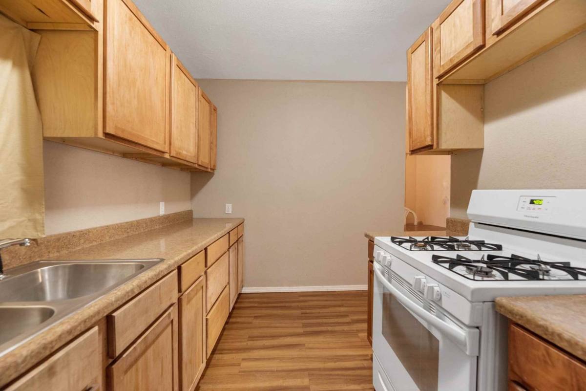 Apartment for rent at 1604 N Topeka, Wichita, KS 67205
