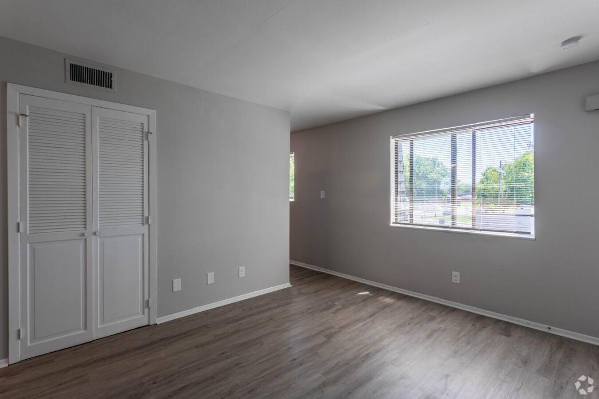Apartment for rent at 1505 Manchester Ave, Dayton, OH 45402