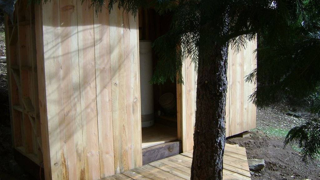 House for rent at 9779 Sunny Hill Rd #1, Igo, CA 96047