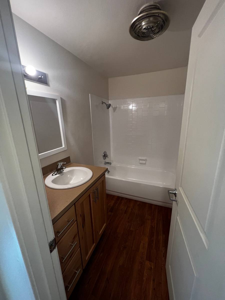 Apartment for rent at 8585 SW Canyon Lane #11, Portland, OR 97225