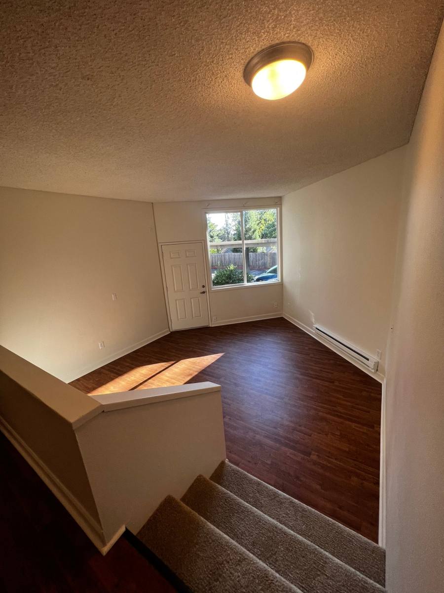 Apartment for rent at 8585 SW Canyon Lane #11, Portland, OR 97225