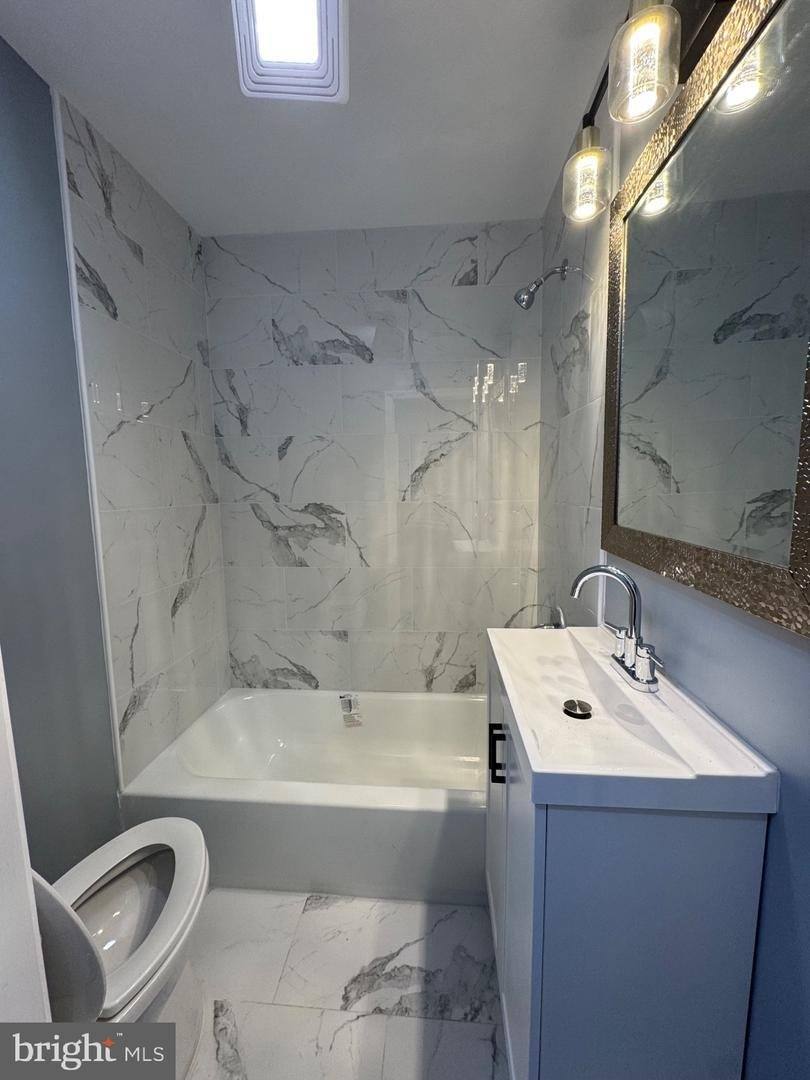 Townhouse for rent at 739 E 10th St, Wilmington, DE 19801
