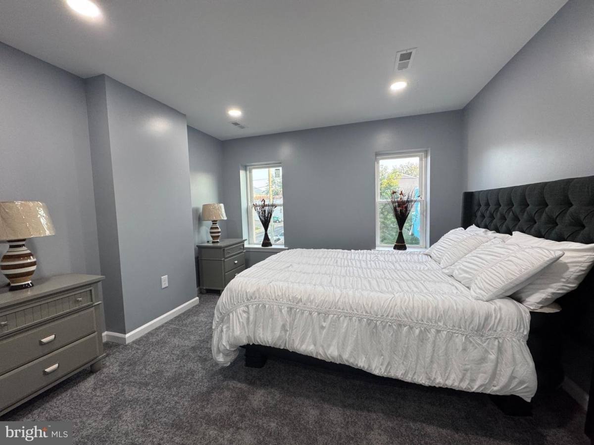 Townhouse for rent at 739 E 10th St, Wilmington, DE 19801