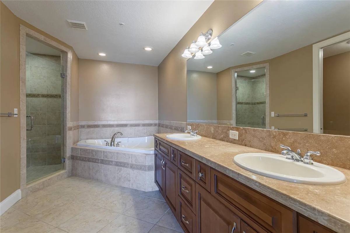 House for rent at 1714 Park St N, Saint Petersburg, FL 33710