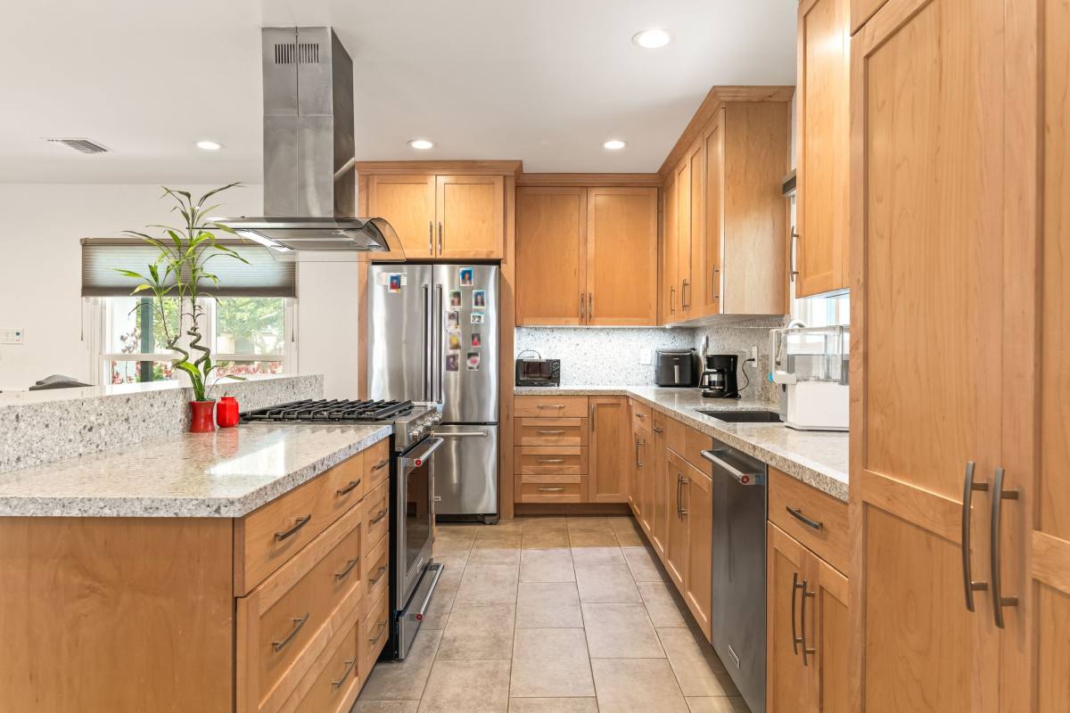 House for rent at 6472 W 85th Place, Los Angeles, CA 90045