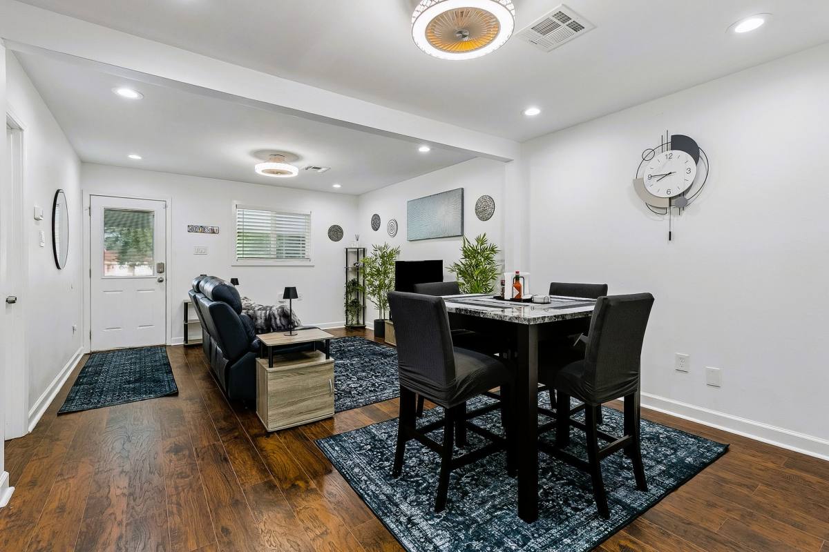 Apartment for rent at 5400 Lacour Monique St #REAR, New Orleans, LA 70131