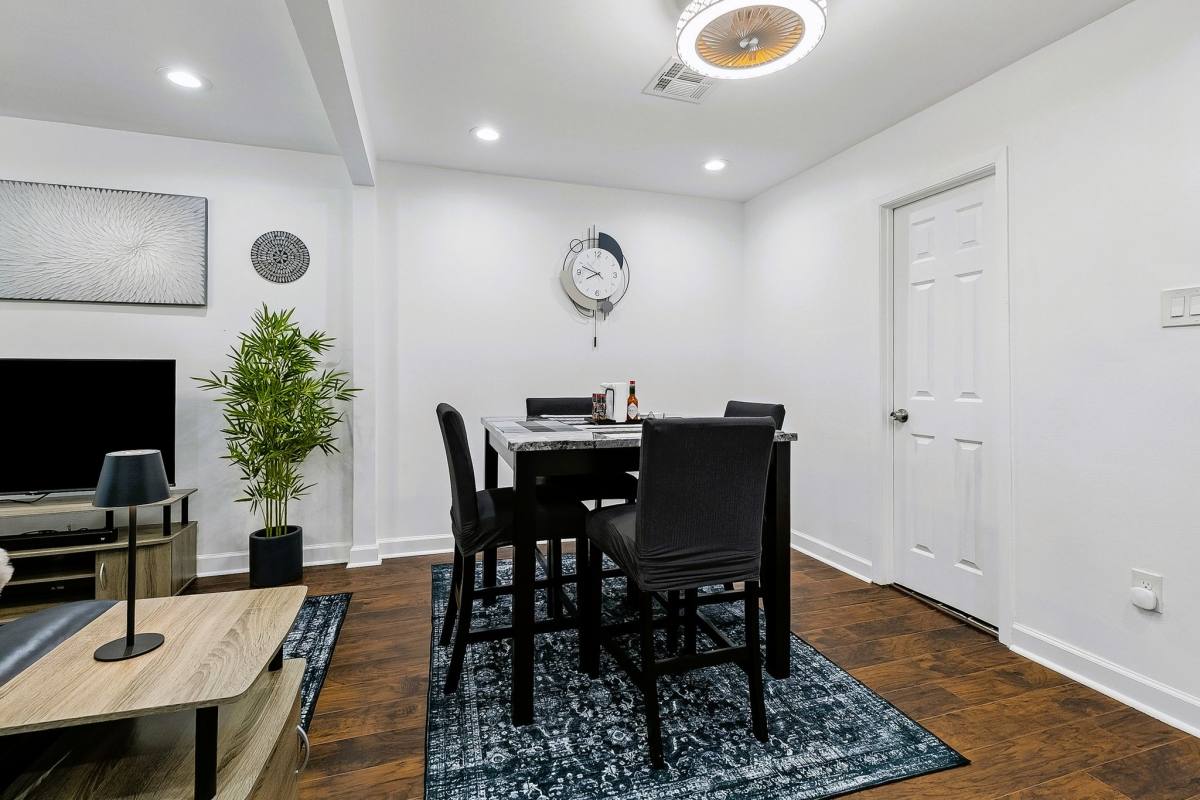 Apartment for rent at 5400 Lacour Monique St #REAR, New Orleans, LA 70131