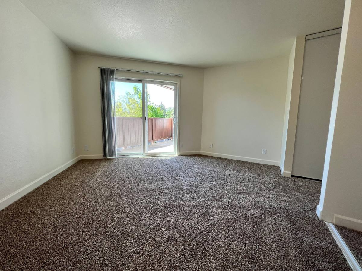 Apartment for rent at 8585 SW Canyon Lane #27, Portland, OR 97225