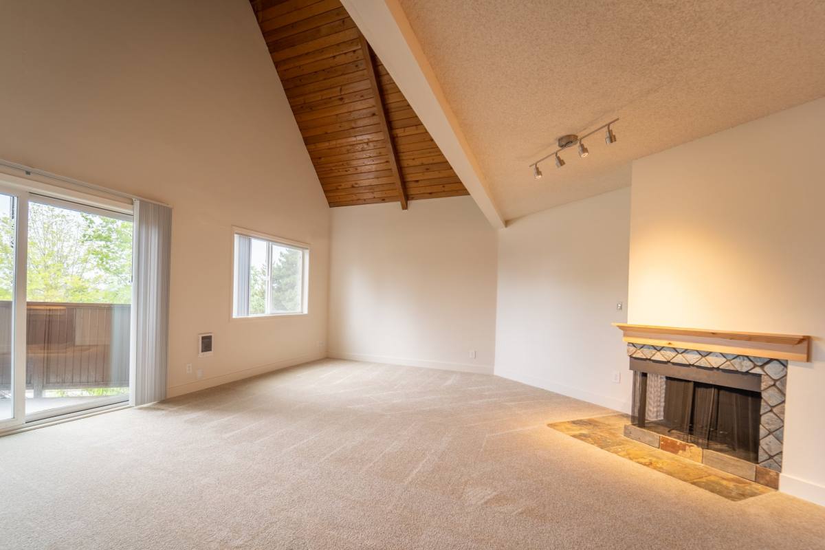 Apartment for rent at 8585 SW Canyon Lane #95, Portland, OR 97225