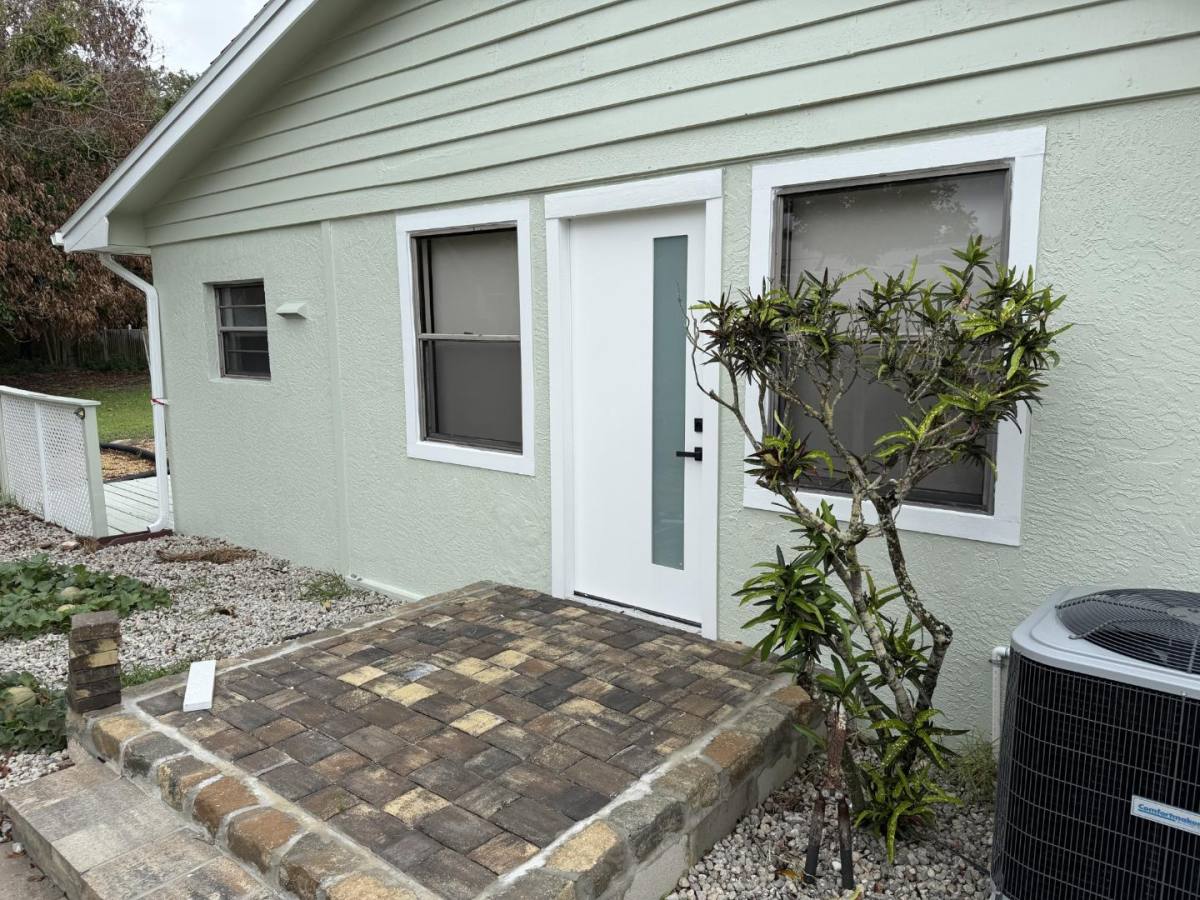 House for rent at 539 Sunset Blvd, Melbourne Beach, FL 32951