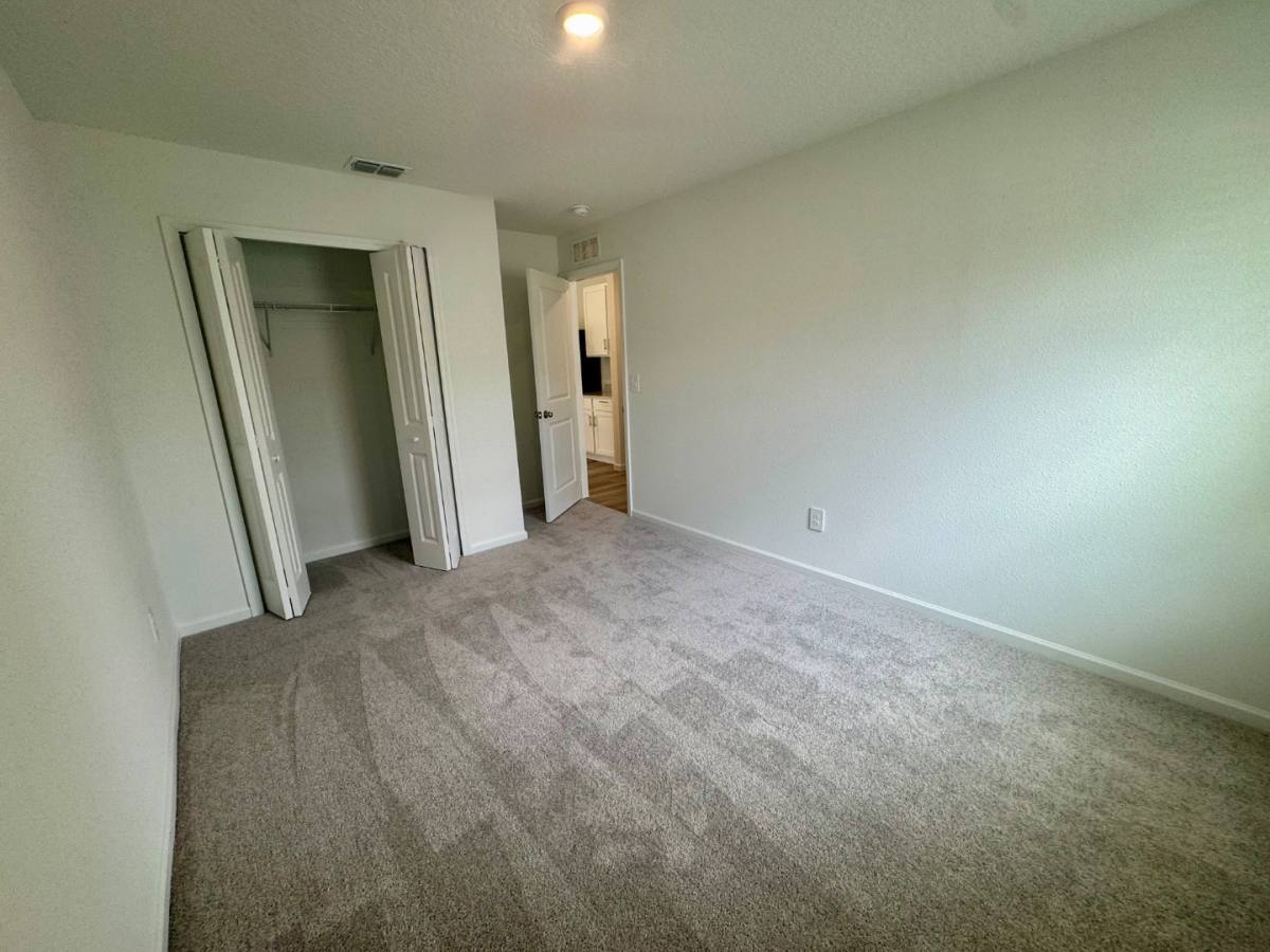House for rent at 88 Rose Dr, Palm Coast, FL 32164