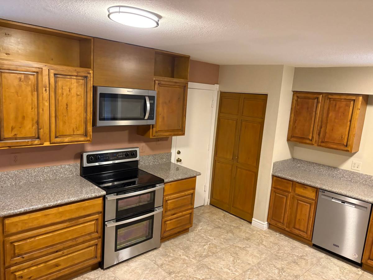 House for rent at 1916 W Jerome Ave, Mesa, AZ 85202