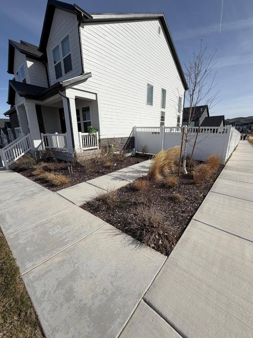 Apartment for rent at 4389 W Pillars Ridge Lane #4389, Herriman, UT 84096