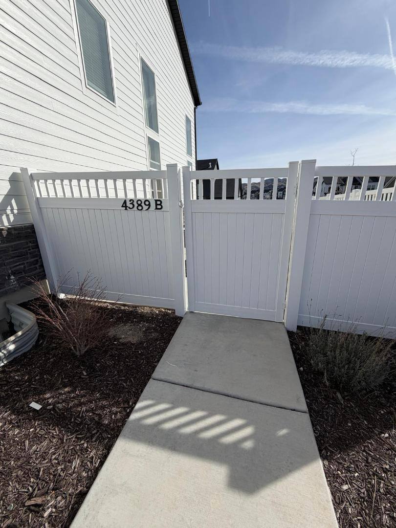 Apartment for rent at 4389 W Pillars Ridge Lane #4389, Herriman, UT 84096
