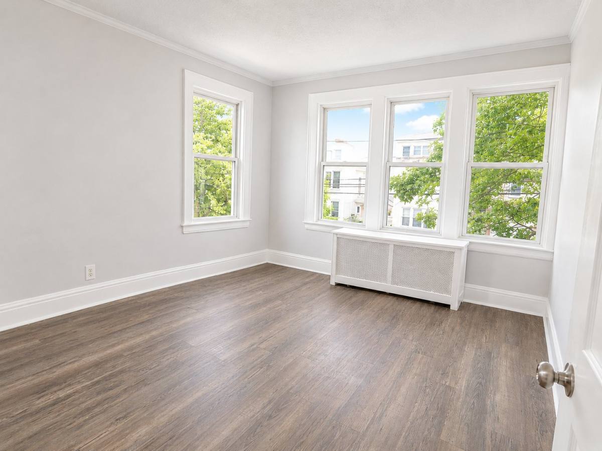 Apartment for rent at 381 Leslie St #2, Newark, NJ 07112