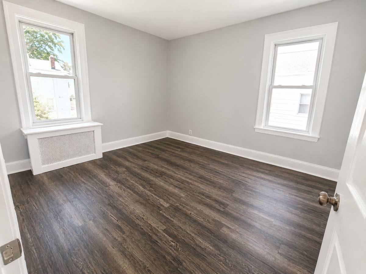 Apartment for rent at 381 Leslie St #2, Newark, NJ 07112