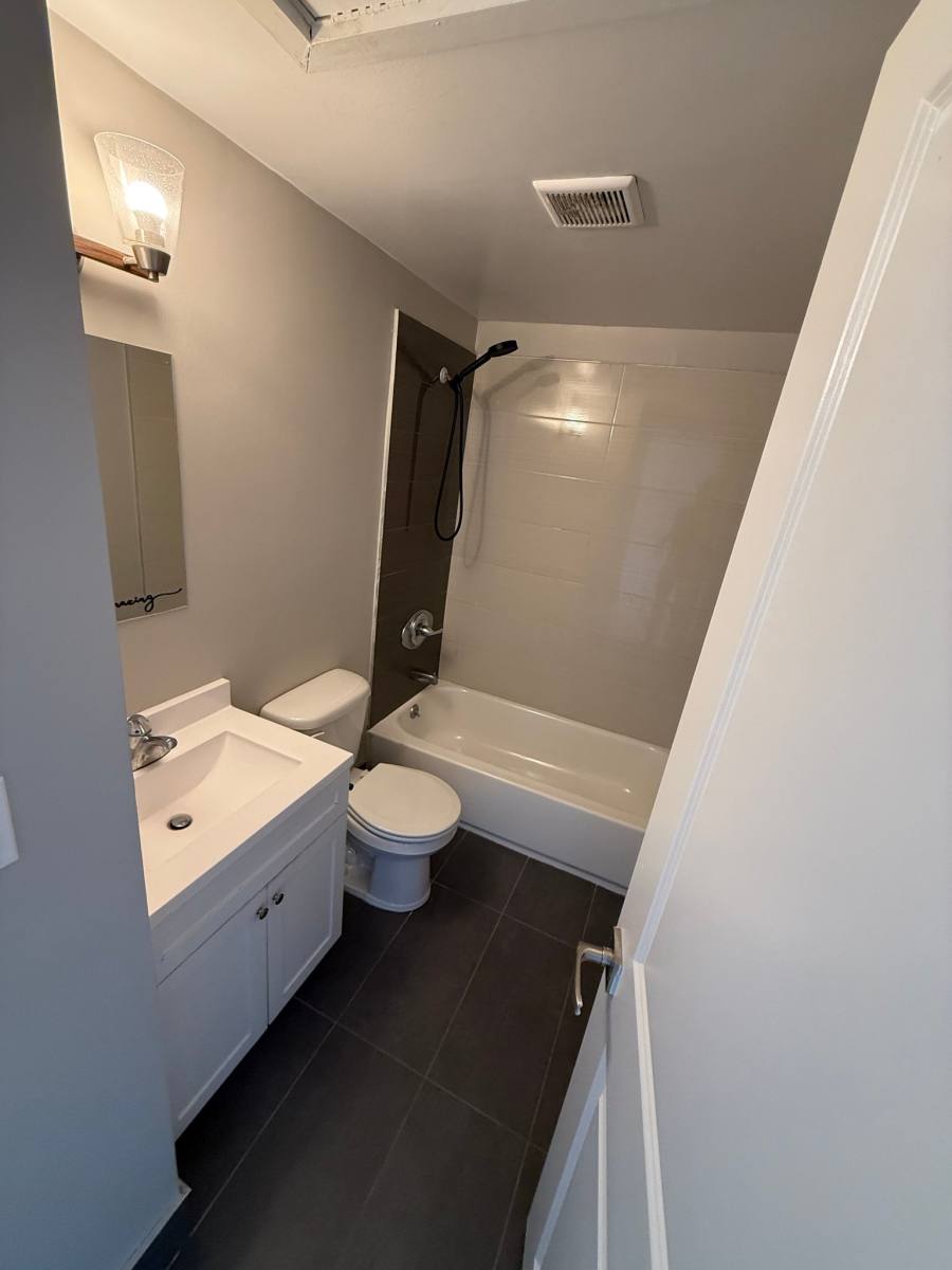 Apartment for rent at 76 Main St #201, Hartford, CT 06106