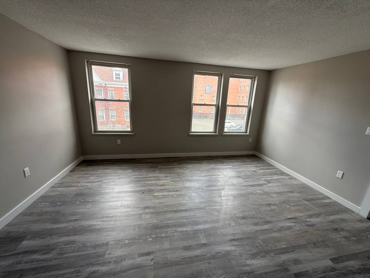 Apartment for rent at 76 Main St #201, Hartford, CT 06106