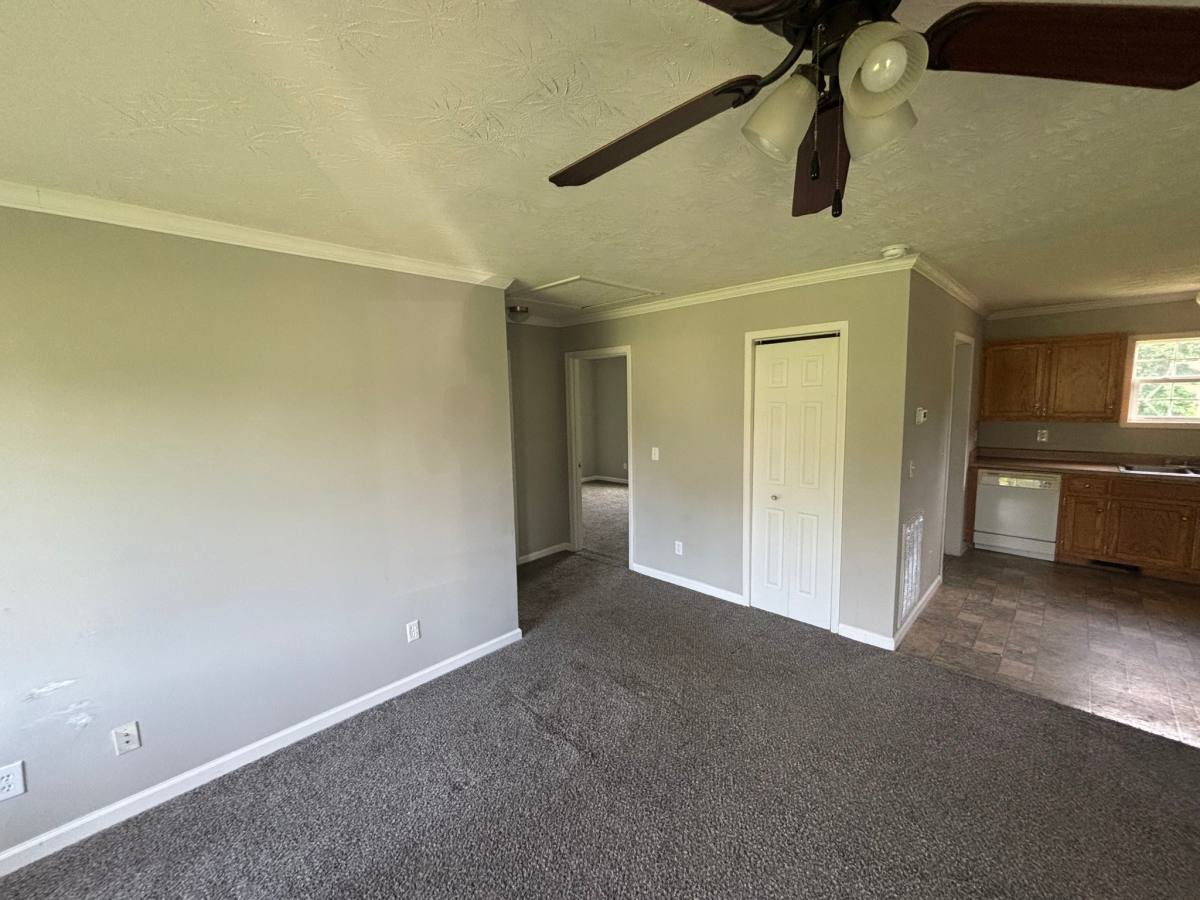 Apartment for rent at 407 Days Rd #A, Lafayette, TN 37083