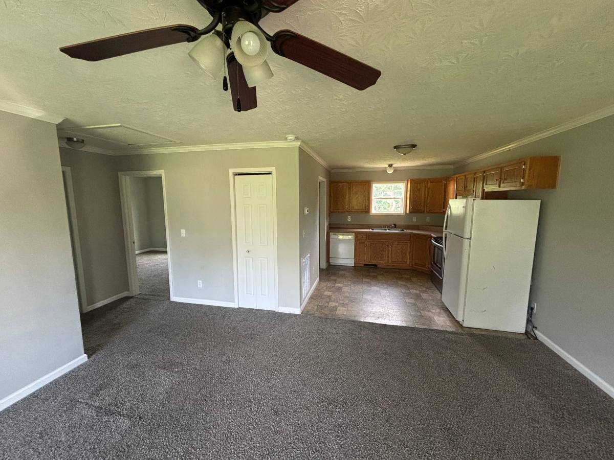 Apartment for rent at 407 Days Rd #A, Lafayette, TN 37083