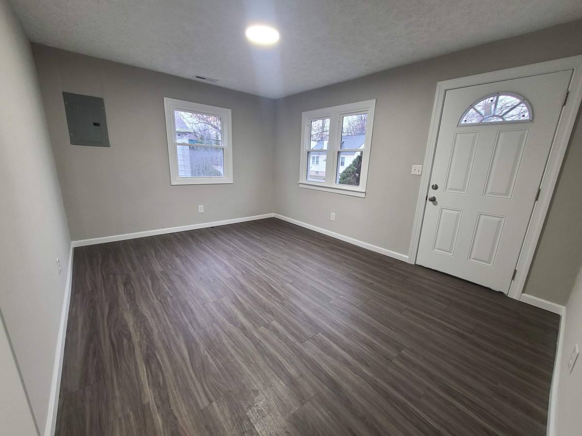 Apartment for rent at 1777 E 37th St, Lorain, OH 44055