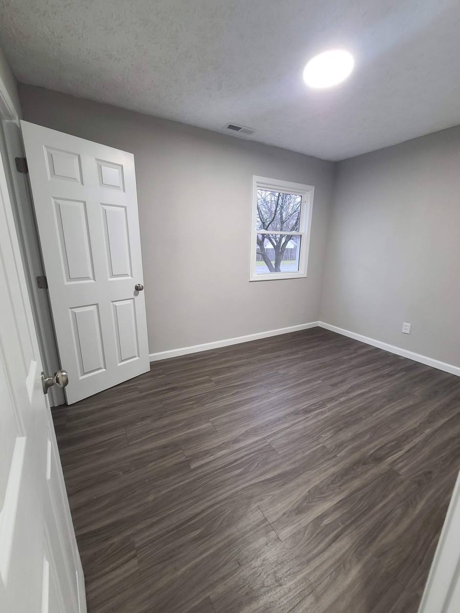 Apartment for rent at 1777 E 37th St, Lorain, OH 44055