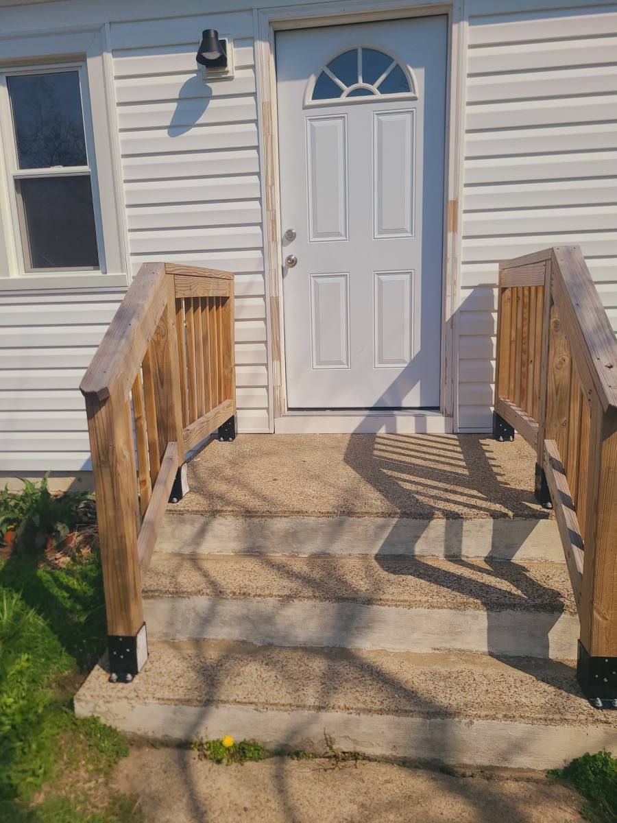 Apartment for rent at 1777 E 37th St, Lorain, OH 44055