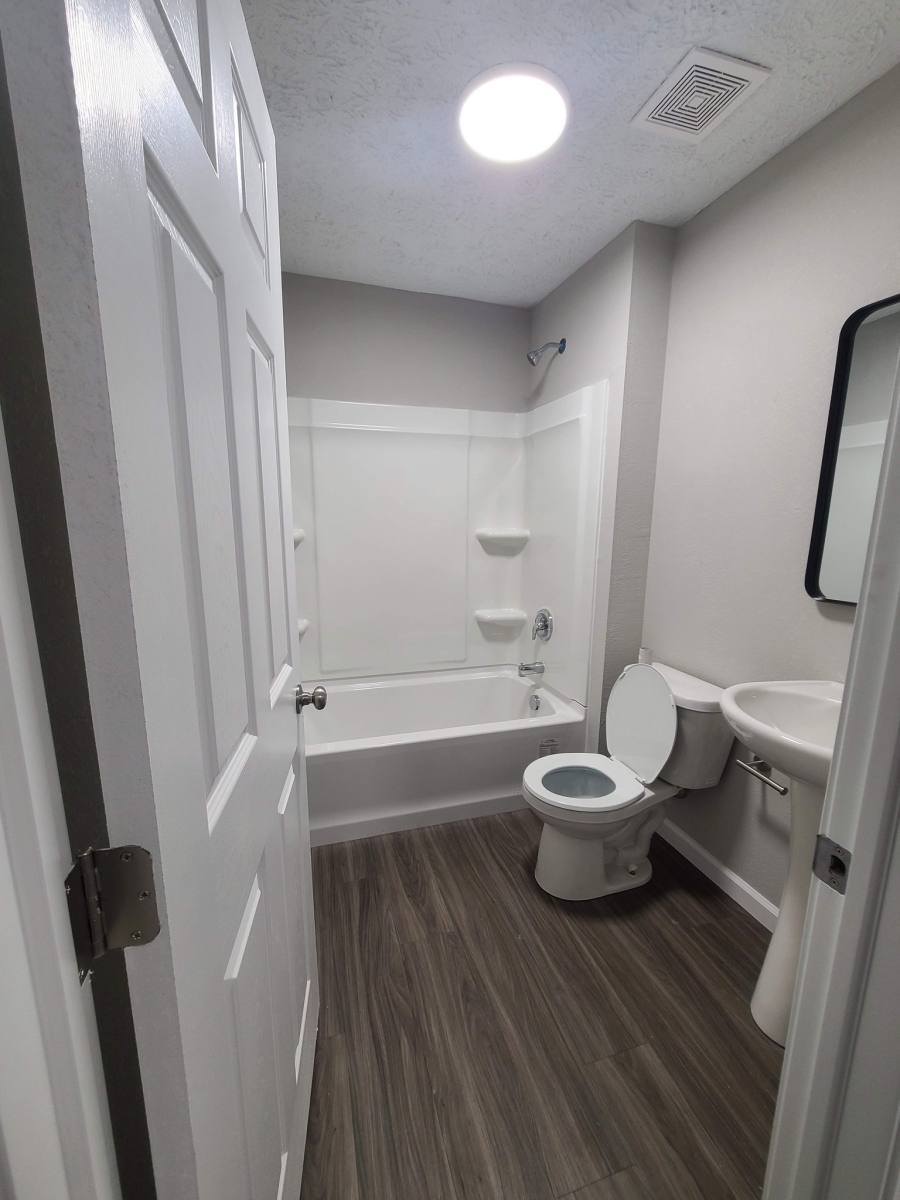 Apartment for rent at 1777 E 37th St, Lorain, OH 44055