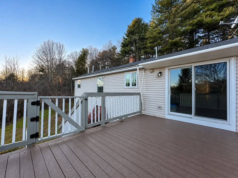 Townhouse for rent at 129 Lawrence Rd, Gray, ME 04039