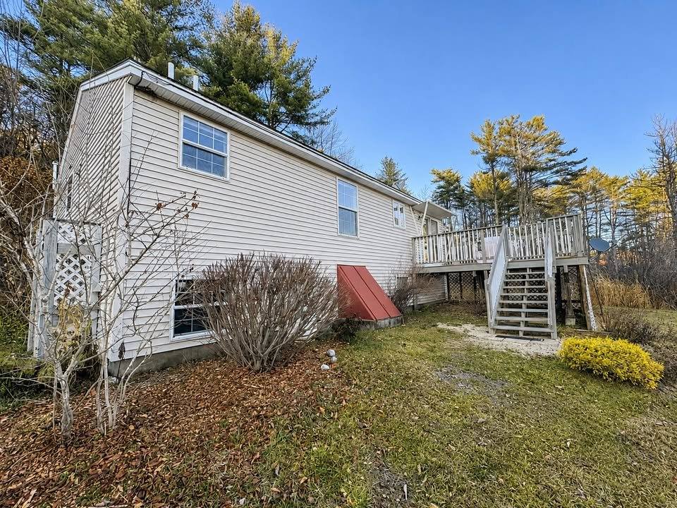 Townhouse for rent at 129 Lawrence Rd, Gray, ME 04039