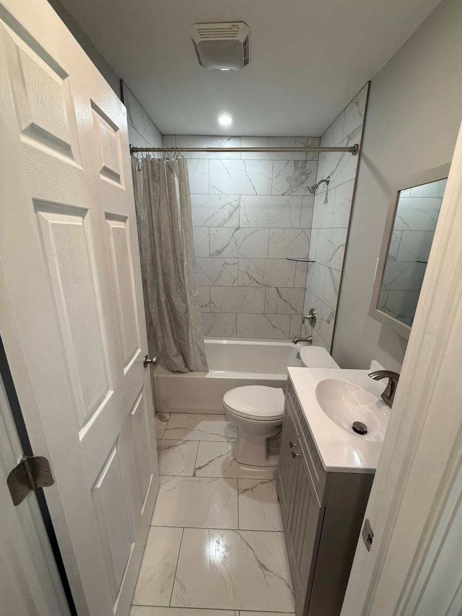 Apartment for rent at 304 Front St - 2nd #LEFT, Schenectady, NY 12304