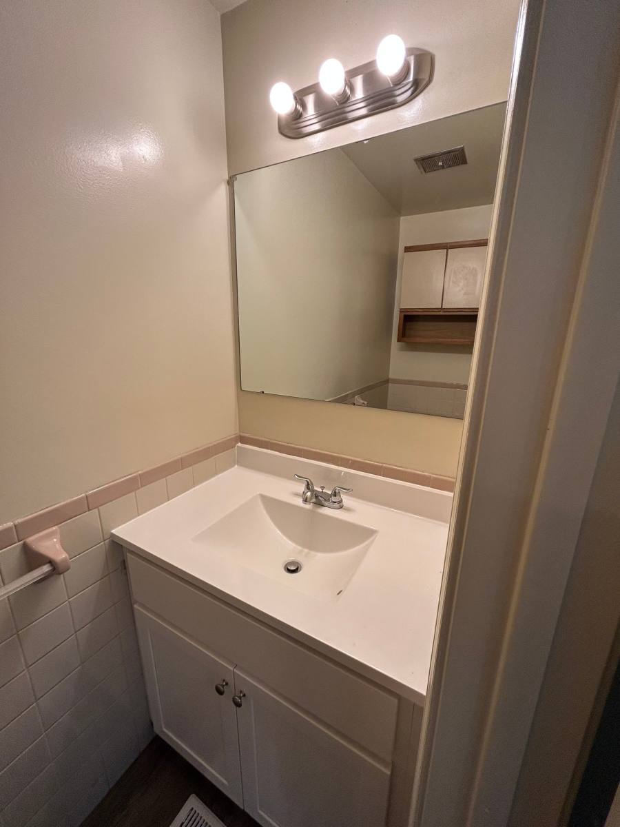 Apartment for rent at 245 Mercer Ave #A, Schenectady, NY 12303