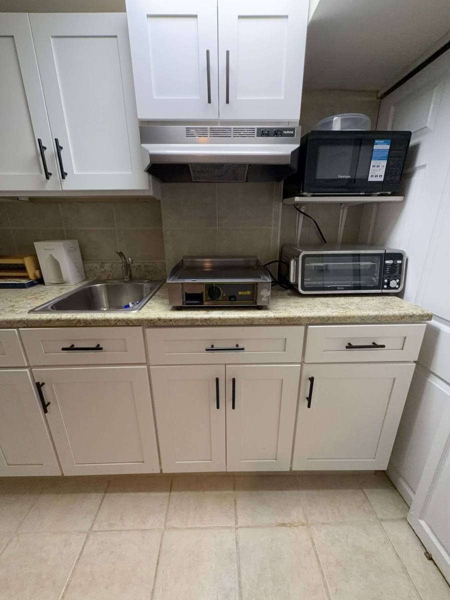 Apartment for rent at 11933, 80 Th Rd #1, Kew Gardens, NY 11415