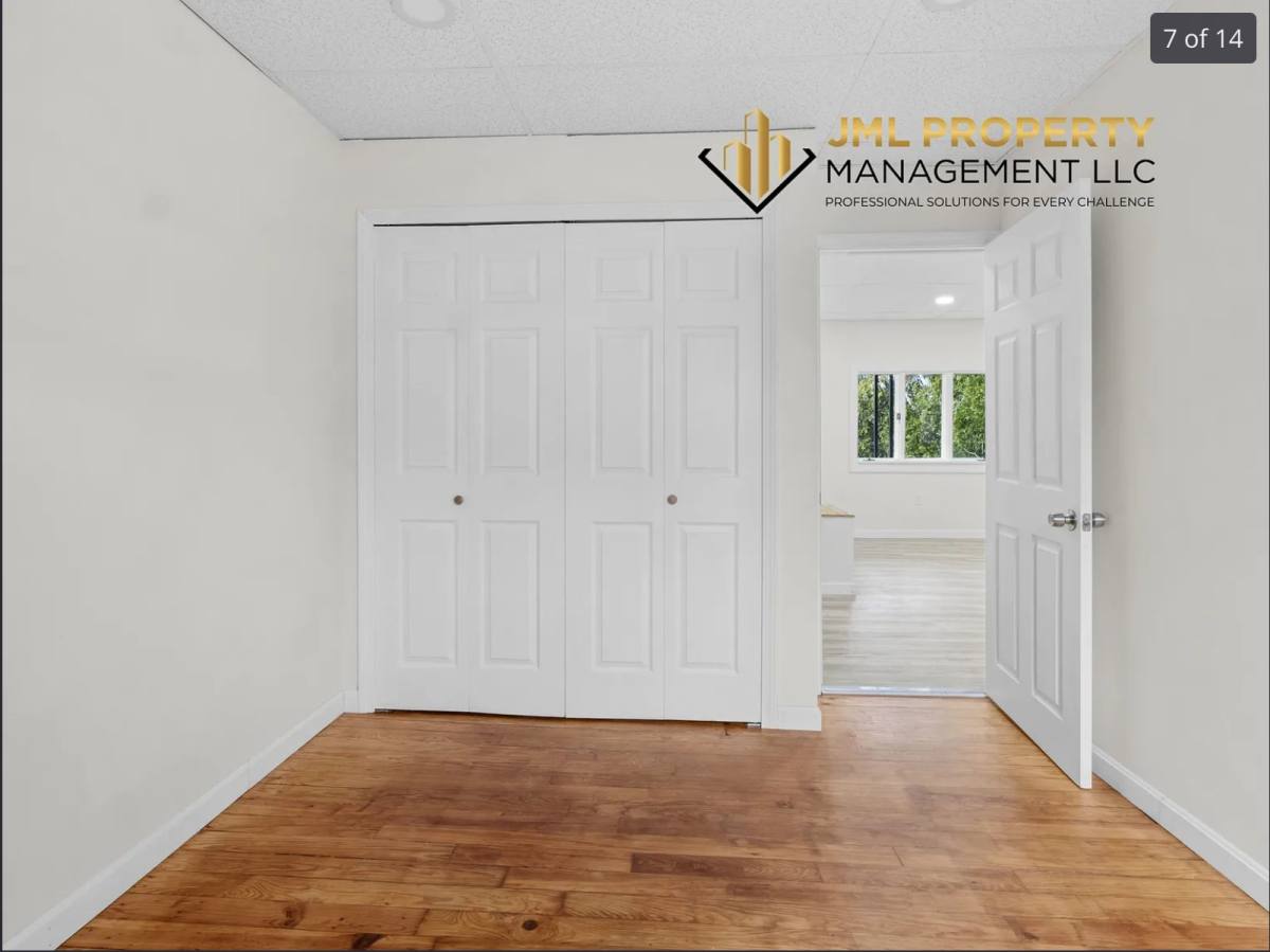 Apartment for rent at 227 Lawrence St #1, Fall River, MA 02721
