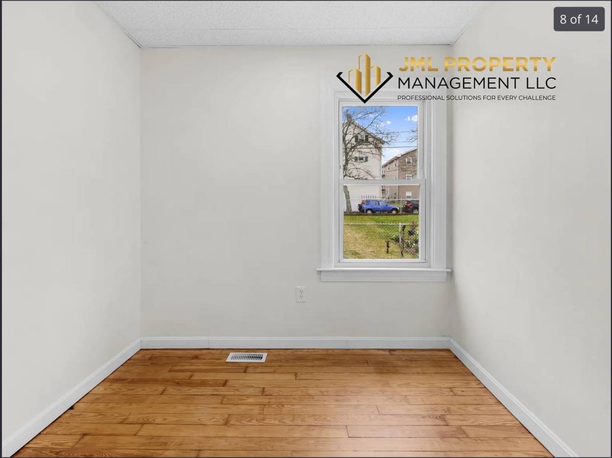 Apartment for rent at 227 Lawrence St #1, Fall River, MA 02721