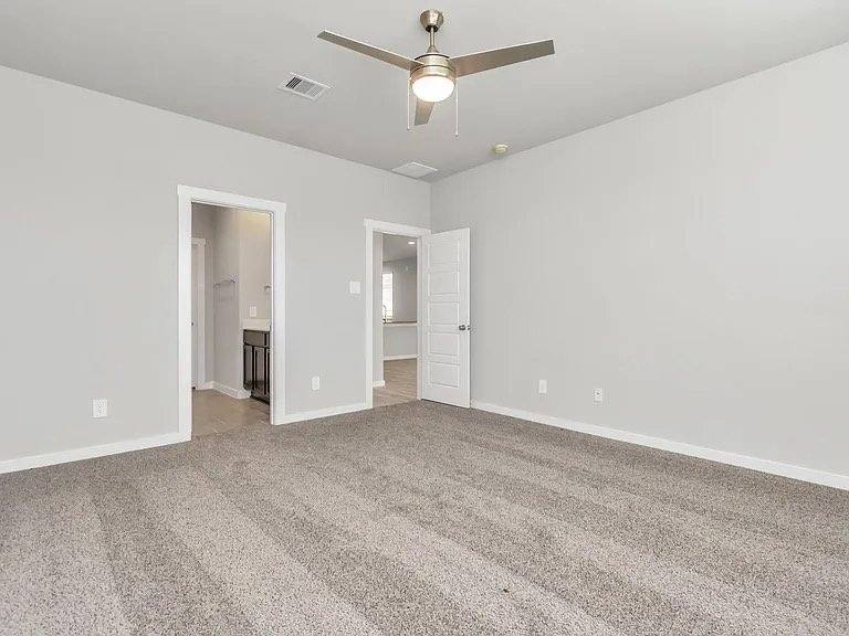 House for rent at 3020 Gunnersbury Dr, Houston, TX 77047