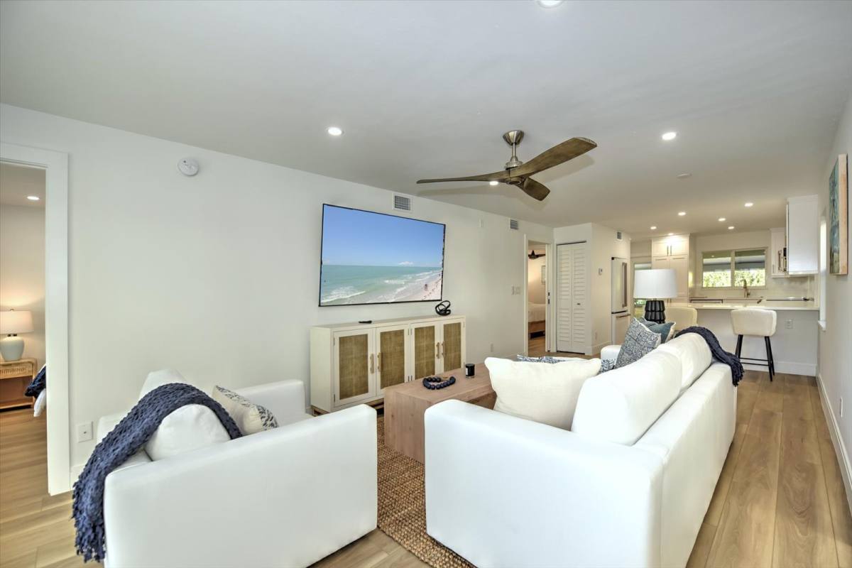 Apartment for rent at 1100 8th Ave S, Naples, FL 34102