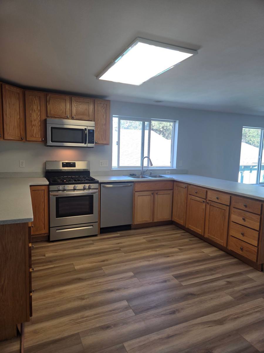 Apartment for rent at 432 NE Seward Ave #B, Bend, OR 97701