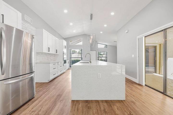House for rent at 21356 Summertrace Circle, Boca Raton, FL 33428