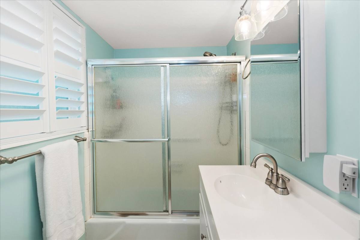 Condo for rent at 291 8th Ave So #291-A, Naples, FL 34102