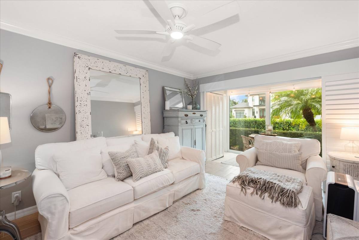Condo for rent at 291 8th Ave So #291-A, Naples, FL 34102