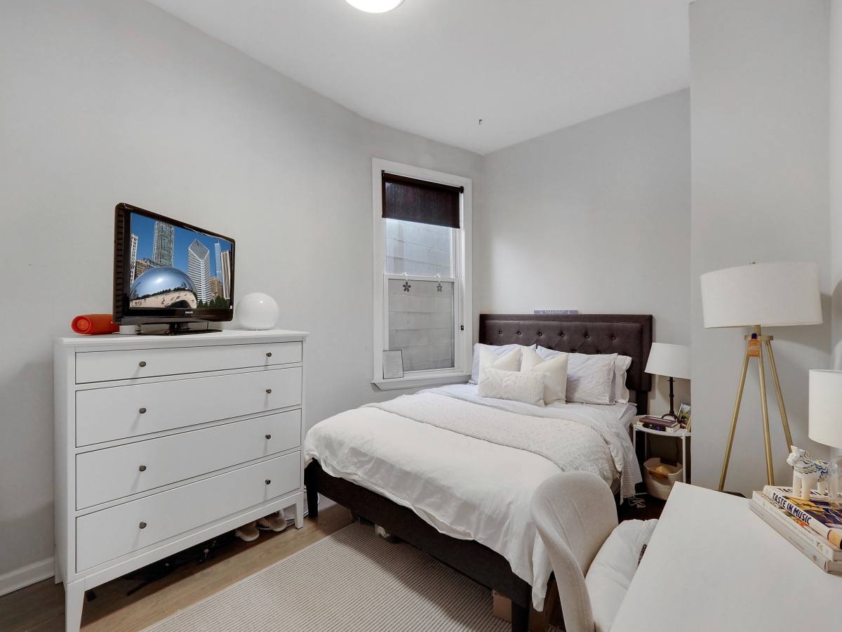 Apartment for rent at 2652 N Halsted St #3F, Chicago, IL 60614